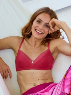 Bibi forformet bh uden bøjle - Garnet Rose