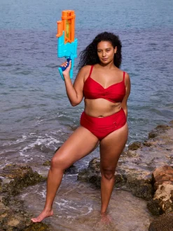 Højtaljet bikinitrusse - Candy Apple