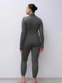 Rullekravebluse med langt ærme - merinould og silke - Slate Grey