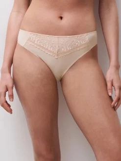 Trusse - Golden Beige